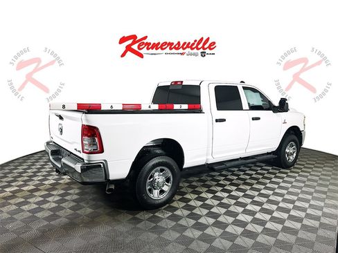 Used 2024 RAM 2500 Tradesman w/ Chrome Appearance Group image 7