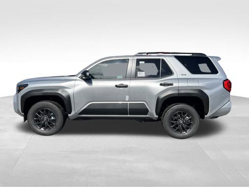 New 2026 Toyota 4Runner SR5 image 2