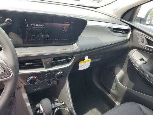 New 2026 Buick Encore GX Preferred w/ Comfort Package FWD image 26