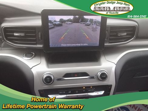 Used 2022 Ford Explorer XLT w/ Equipment Group 202A image 18