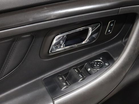 Used 2013 Ford Taurus SHO image 61