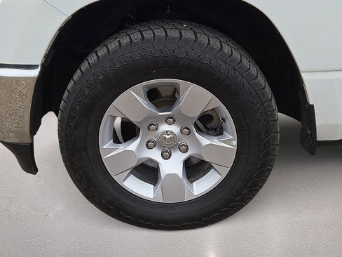 Used 2023 RAM 1500 Big Horn AWD/4WD image 10