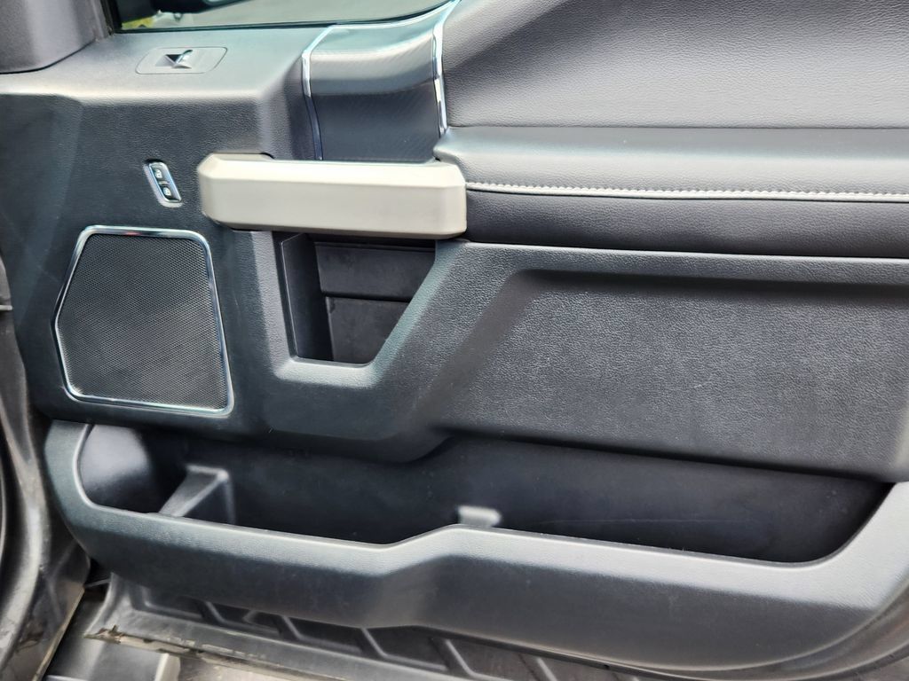 Used 2020 Ford F150 Lariat AWD/4WD image 14