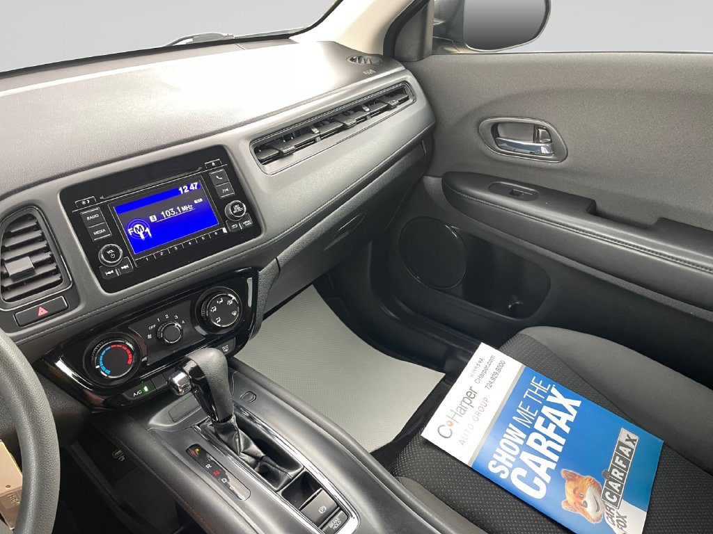 Used 2021 Honda HR-V LX image 30