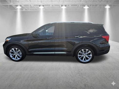 Used 2021 Ford Explorer Platinum w/ Equipment Group 601A AWD/4WD image 7