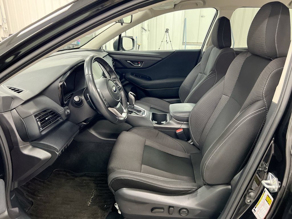 Used 2023 Subaru Outback Premium AWD/4WD image 19