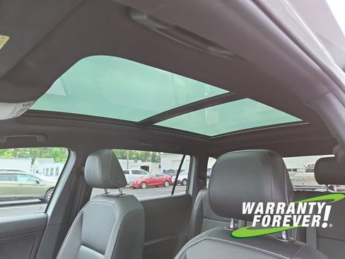 Used 2021 Volkswagen Tiguan SE R-Line AWD/4WD image 13