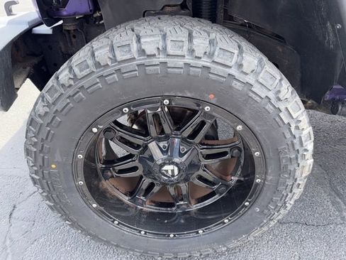 Used 2018 Jeep Wrangler Unlimited Sport S AWD/4WD image 27