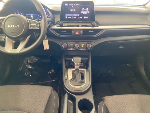 Used 2023 Kia Forte LXS image 17