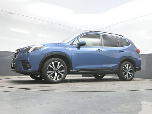 Used 2023 Subaru Forester Limited w/ Popular Package #2 AWD/4WD image 38