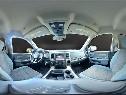 Used 2017 RAM 1500 Big Horn image 36