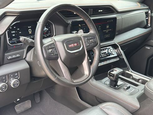 Used 2023 GMC Sierra 1500 AT4 w/ Technology Package AWD/4WD image 20