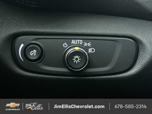 Certified 2025 Chevrolet Blazer LT AWD/4WD image 18