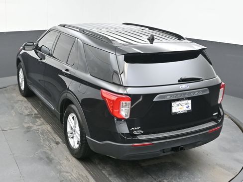 Used 2020 Ford Explorer XLT w/ Class III Trailer Tow Package image 38