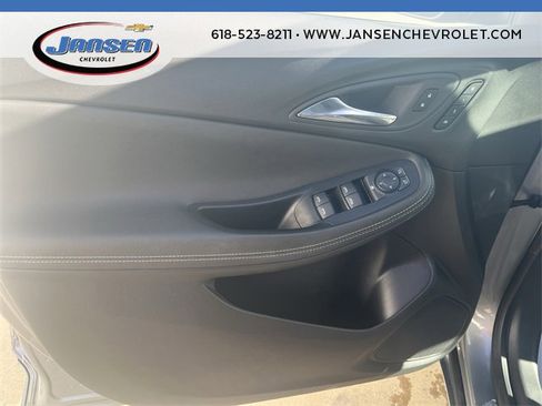 Used 2024 Buick Encore GX Avenir image 21