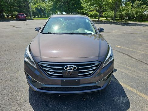 Used 2017 Hyundai Sonata Limited w/ Ultimate Package 04 FWD image 9