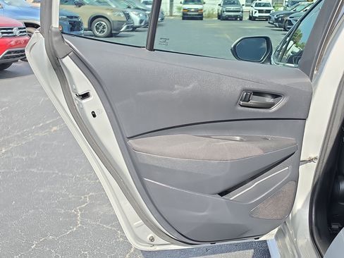 Used 2024 Toyota Corolla LE FWD image 13