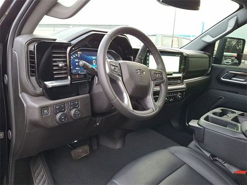 Certified 2025 Chevrolet Silverado 2500 LT w/ Trail Boss Package image 10