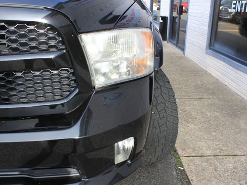 Used 2014 RAM 1500 Express image 3