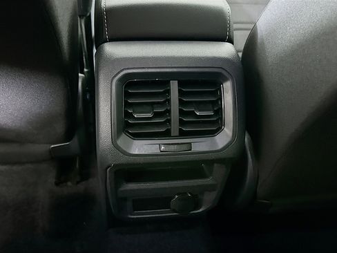 Used 2024 Volkswagen Tiguan S image 25