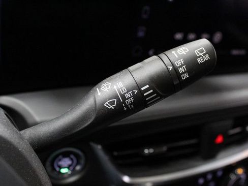 Used 2024 Buick Encore GX Preferred FWD image 25