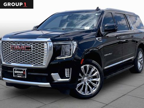 Used 2021 GMC Yukon XL Denali AWD/4WD image 1