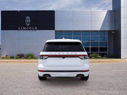 New 2026 Lincoln Aviator Black Label w/ Jet Appearance Package AWD/4WD image 5