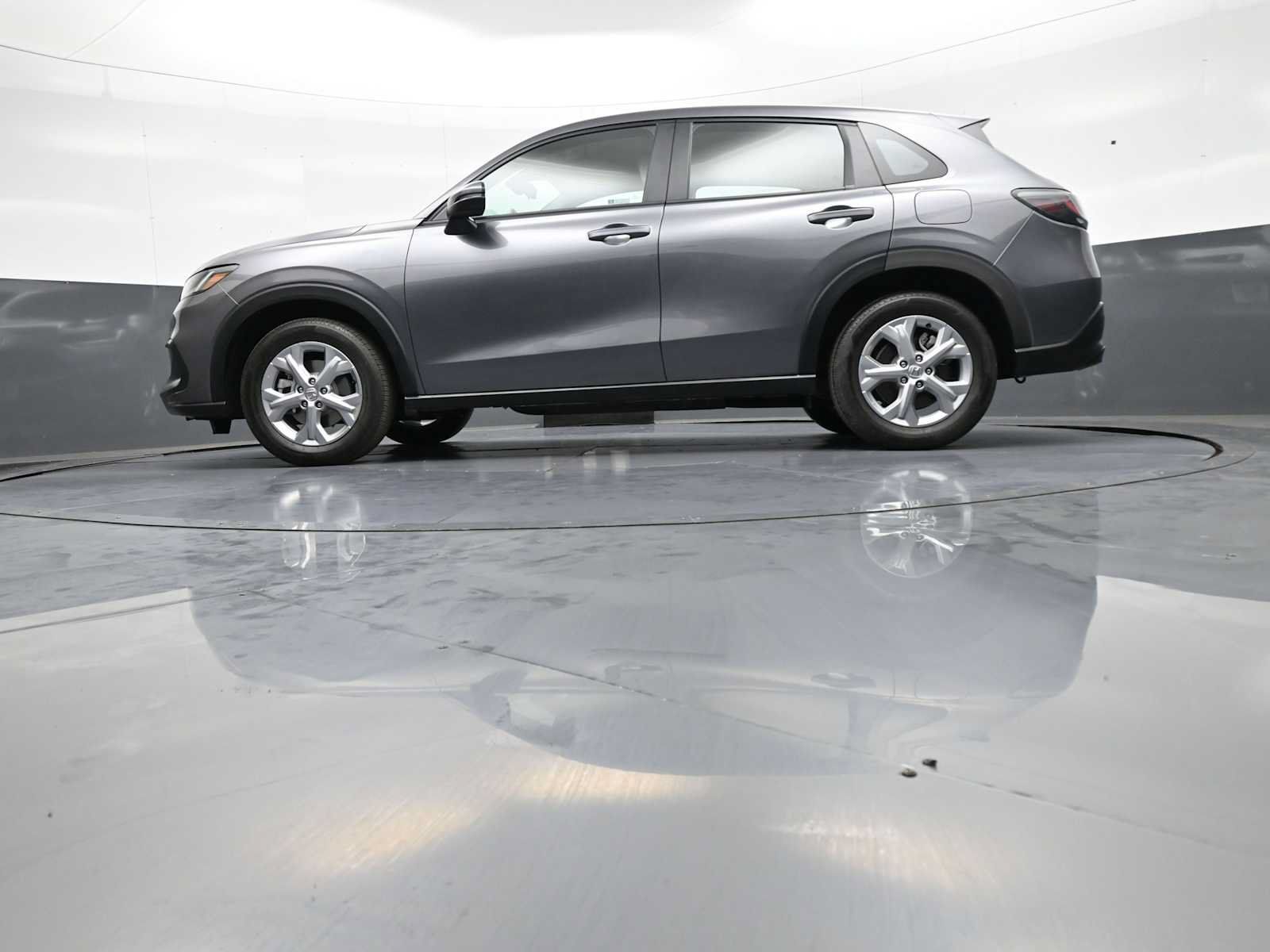 Used 2024 Honda HR-V LX image 31