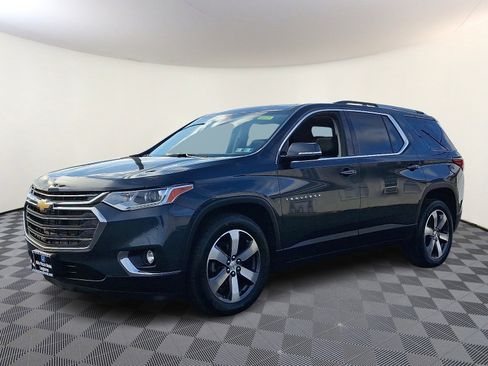 Used 2018 Chevrolet Traverse LT w/ LPO, Floor Liner Package image 3