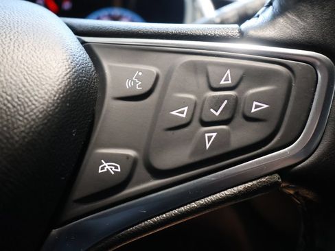 Certified 2018 Chevrolet Equinox LT FWD image 18