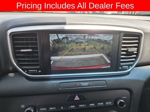 Used 2020 Kia Sportage LX FWD image 8