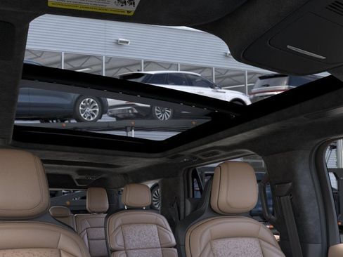 New 2026 Lincoln Navigator L Black Label AWD/4WD image 20