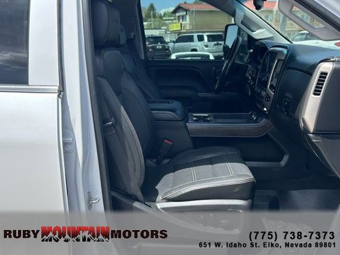 Used 2018 GMC Sierra 2500 Denali AWD/4WD image 27