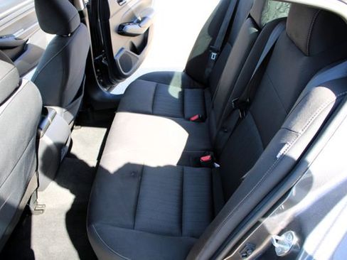 Used 2023 Nissan Altima 2.5 SV w/ SV Premium Package FWD image 36