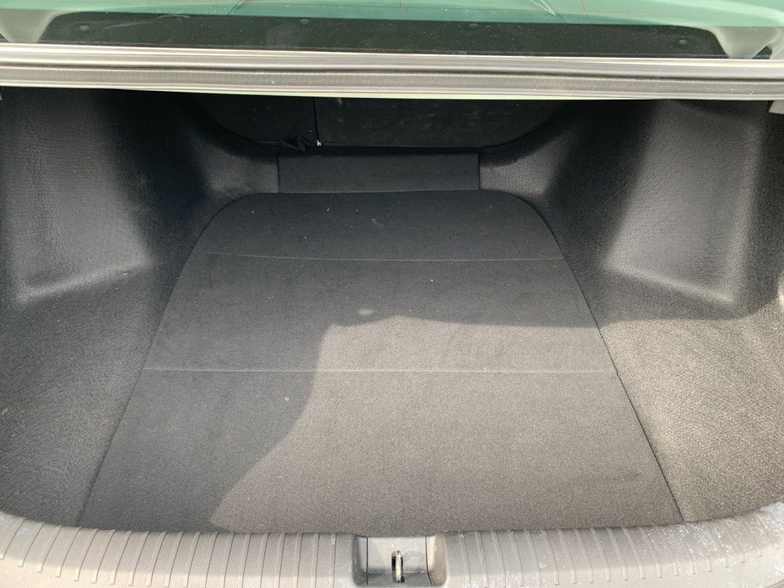 Used 2023 Honda Accord EX-L image 9