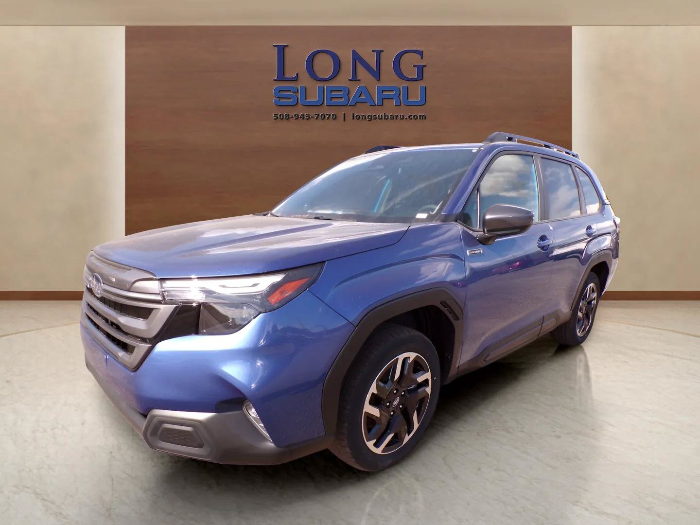 New 2026 Subaru Forester Premium AWD/4WD image 1