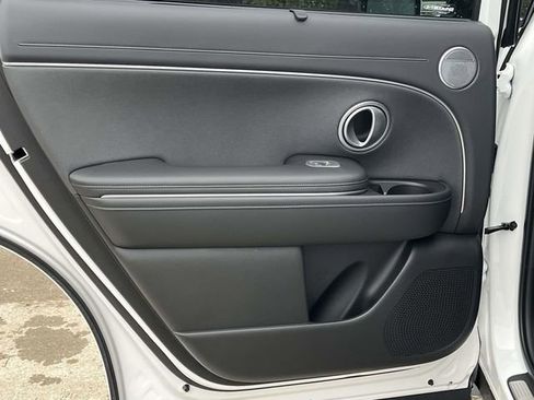 New 2026 Hyundai Palisade Calligraphy FWD image 14