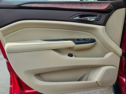 Used 2016 Cadillac SRX Luxury w/ Driver Awareness Package image 20