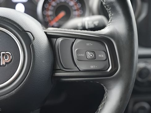 Used 2023 Jeep Wrangler Unlimited Sport AWD/4WD image 26