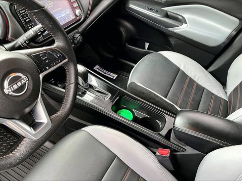 Used 2023 Nissan Kicks SR w/ SR Premium Package image 16