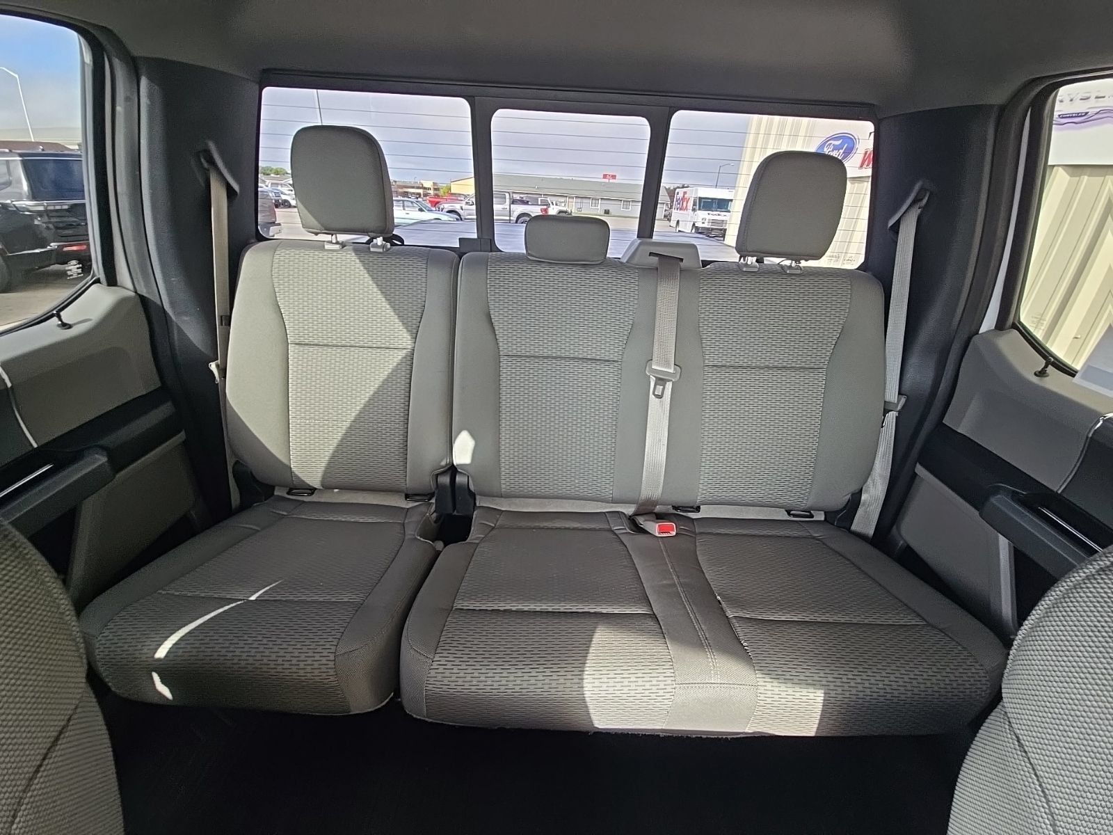 Used 2016 Ford F150 XLT w/ Equipment Group 302A Luxury AWD/4WD image 31