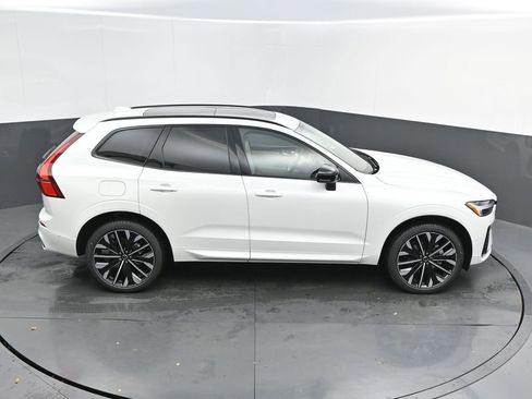 New 2026 Volvo XC60 B5 Ultra w/ Protection Package Premier AWD/4WD image 28