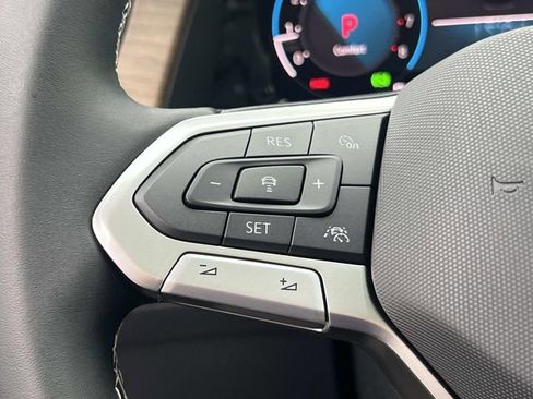 New 2026 Volkswagen Atlas SE FWD image 15
