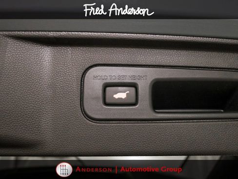 Used 2024 Honda Pilot TrailSport image 7