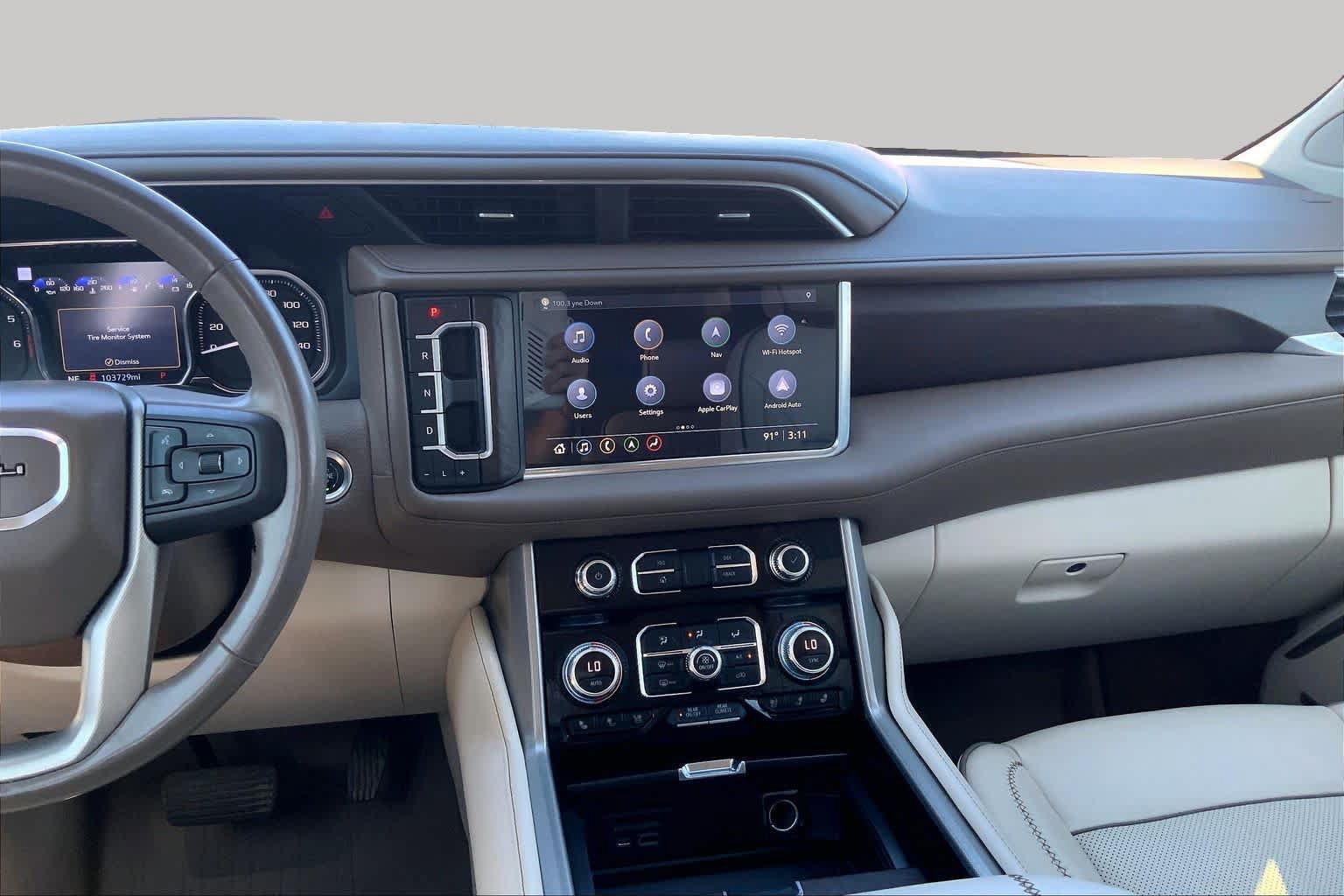 Used 2021 GMC Yukon Denali w/ Denali Ultimate Package AWD/4WD image 7