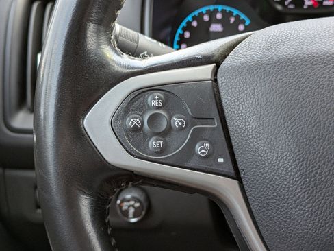 Used 2022 Chevrolet Colorado ZR2 image 25