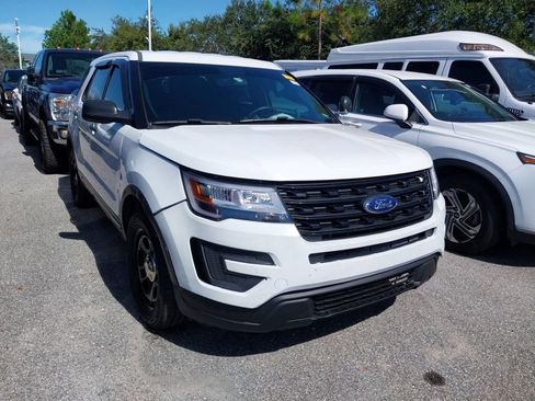 Used 2017 Ford Explorer 4WD Police Interceptor image 2