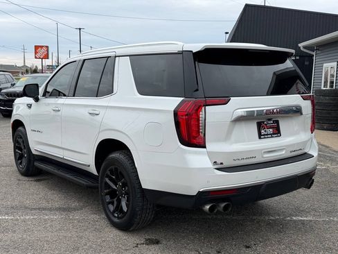 Used 2022 GMC Yukon Denali AWD/4WD image 3