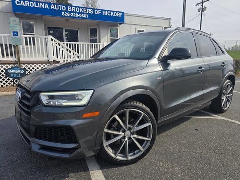 Used 2018 Audi Q3 2.0T Premium Plus image 2