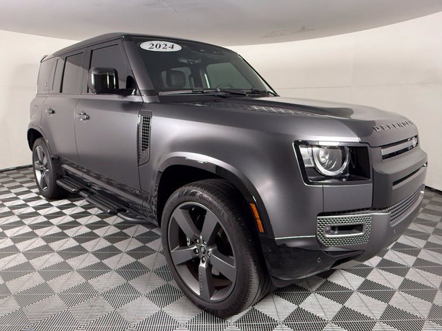 Used 2024 Land Rover Defender 110 Carpathian Edition AWD/4WD image 9